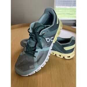 On Cloud | Size 8  - On Running Cloud Cloudflow Sea Limelight Helion Sneakers